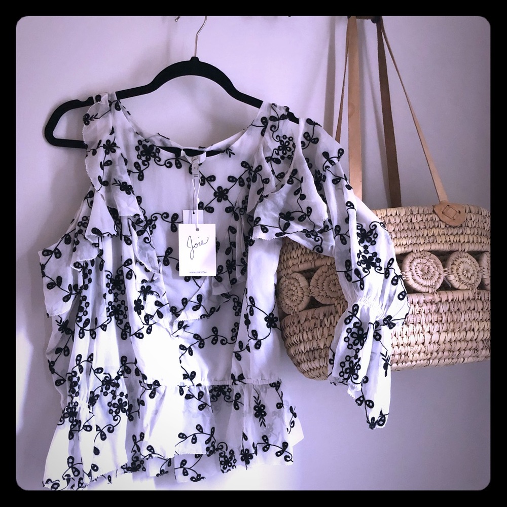 Beautiful NWT Joie blouse